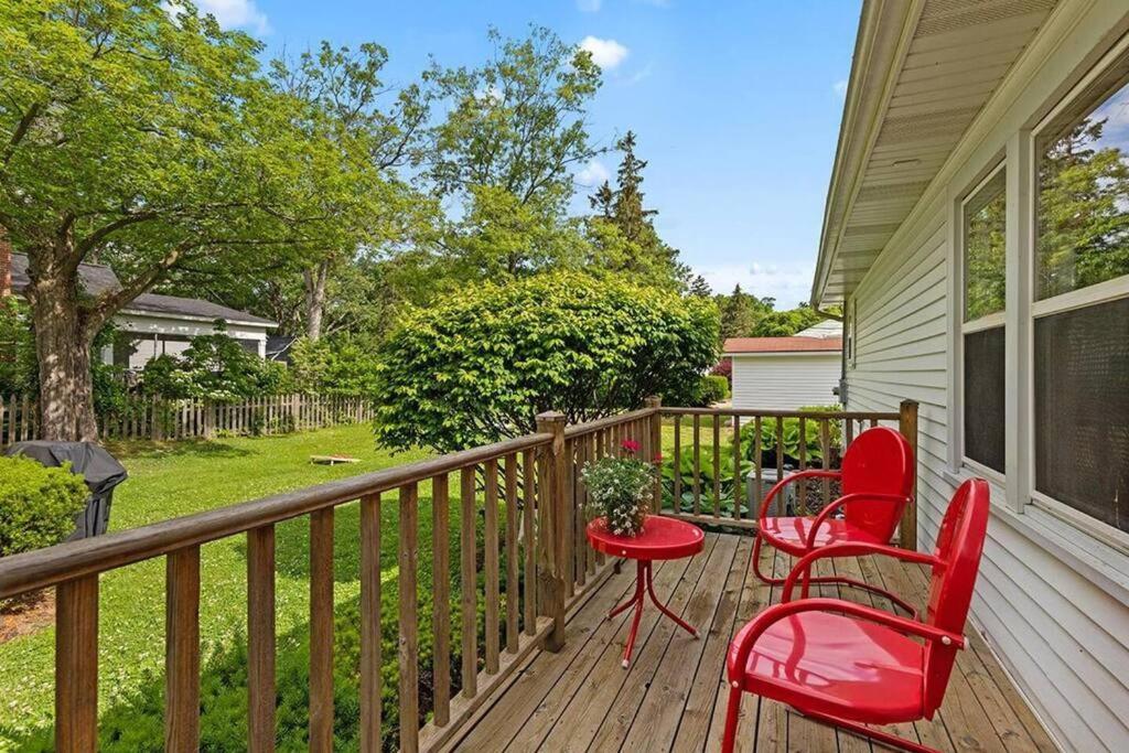 2Min Walk Downtown-Pet Friendly-Offstreet Parking Villa Saugatuck Buitenkant foto